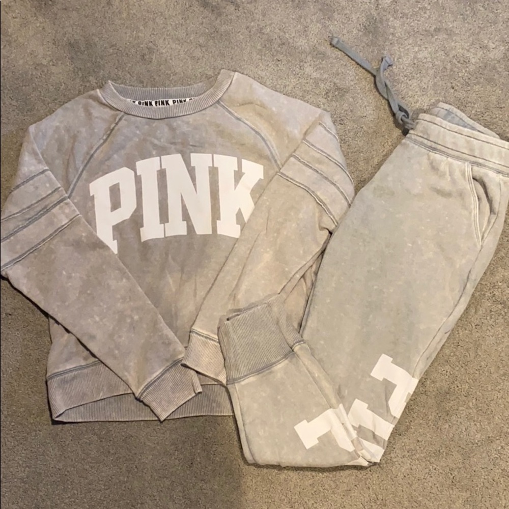 Victoria’s Secret sweatsuit